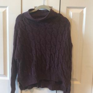 American eagle maroon cable knit sweater
